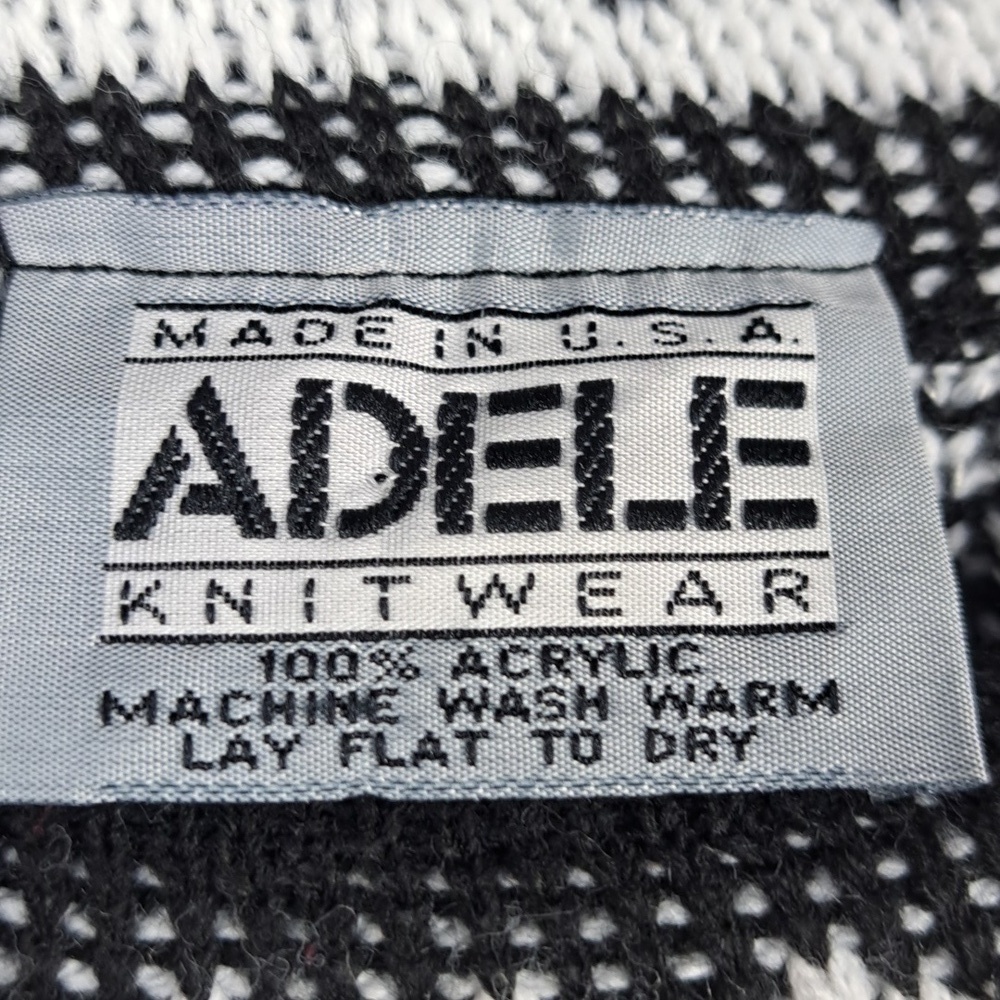 Vintage Adele Knitwear tribal arrows grampa gray & red Med chunky knit sweater - Picture 7 of 7
